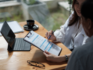 How to Deal with an Insurance Adjuster